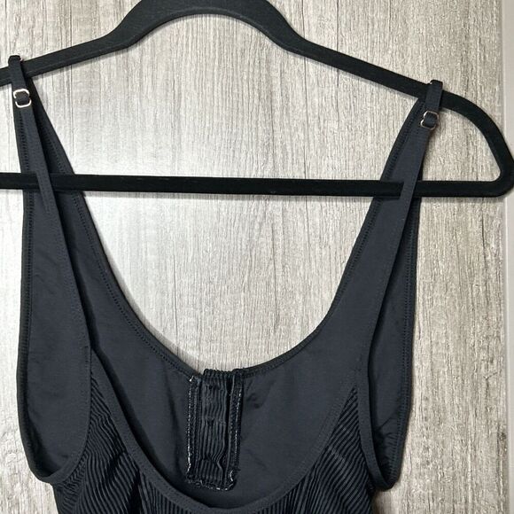 Frankies Bikinis Cheeky High Cut One Piece Swimsuit Ribbed Black Color Size XS - Picture 6 of 12